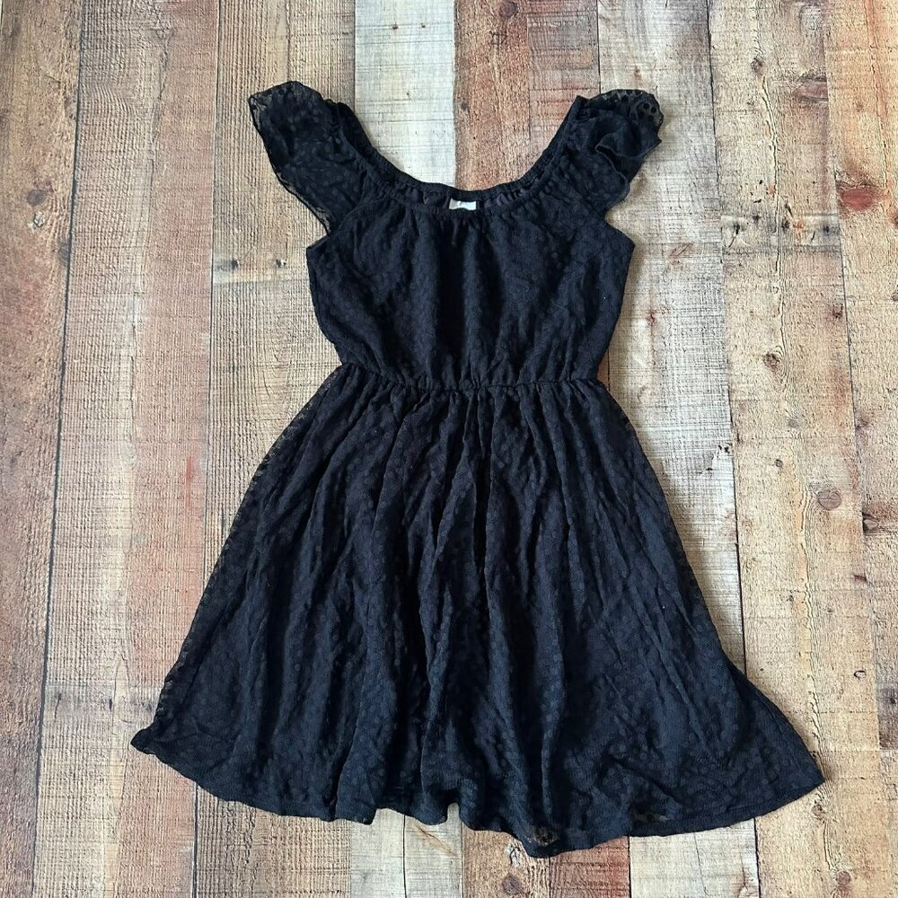 Disney Minnie Rocks The Dots Womens Size S Black Mini Dress with Flutter Sleeves